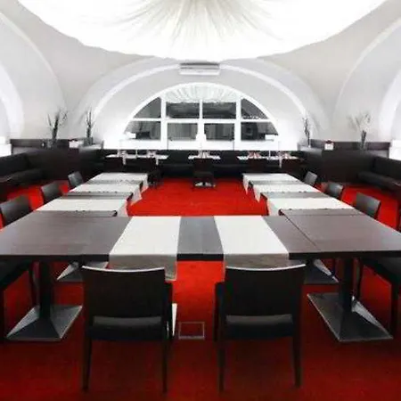 Pracharna Park Hotel Olomouc 
