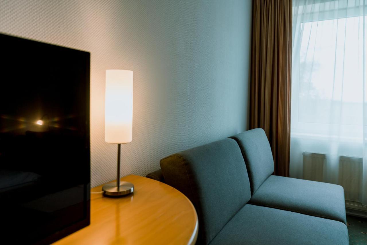 Pracharna Park Hotel